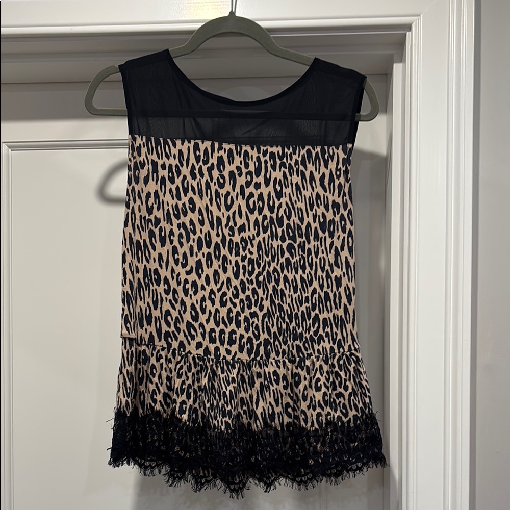 Ann Taylor xs Leopard with navy Lace Trim